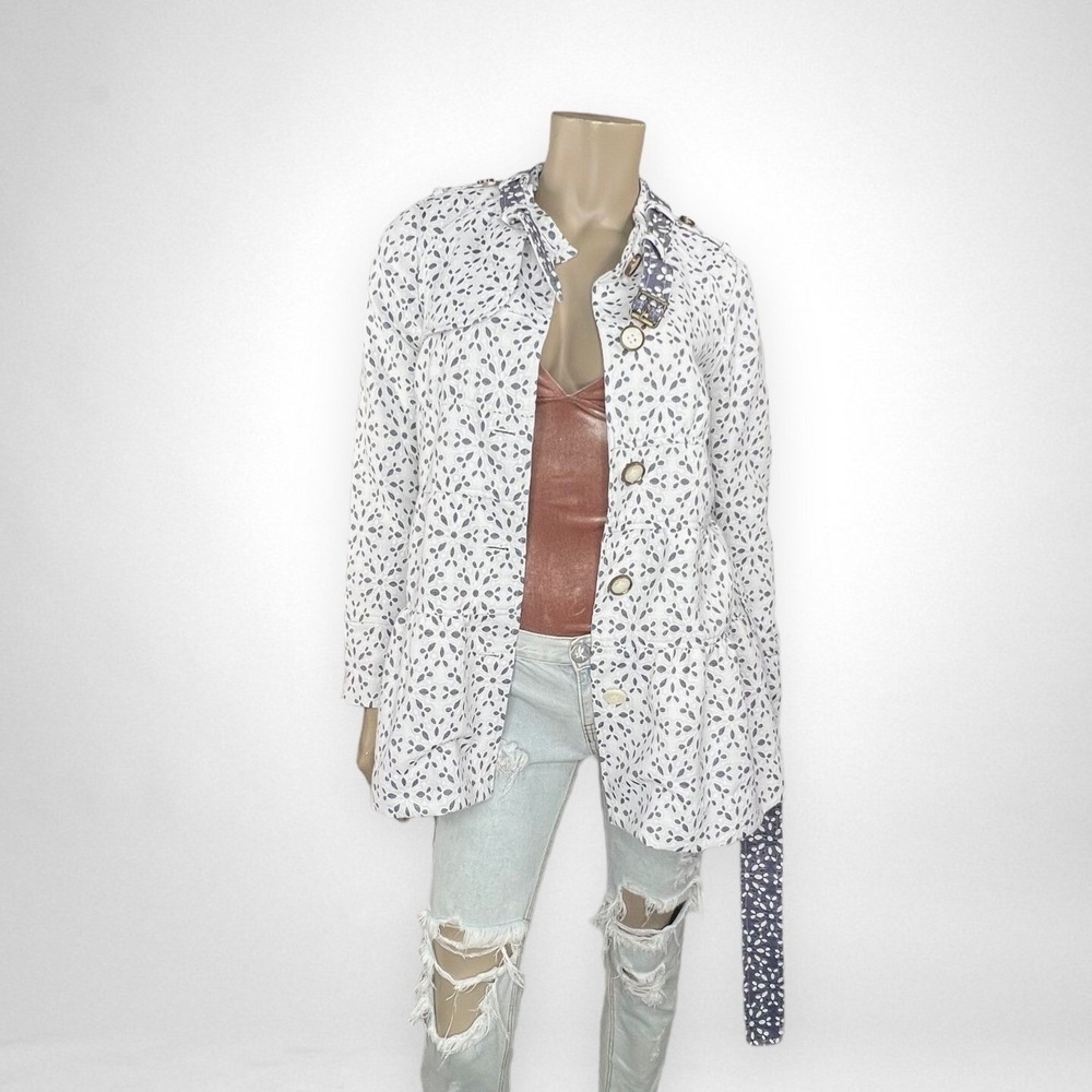 ELEVENSES ANTHRO‎ White and Blue Eyelet Trench Jacket Coat 6P